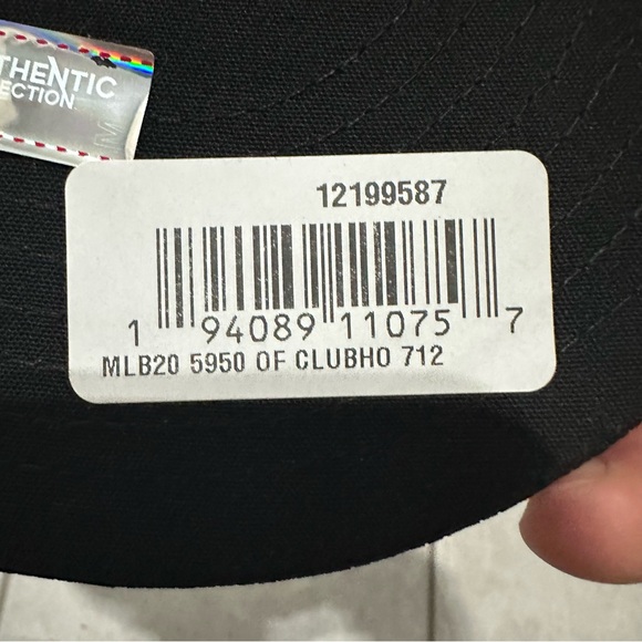 Pittsburgh Pirates New Era Black 2021 Clubhouse 59FIFTY Fitted Hat - Men's - Picture 5 of 6